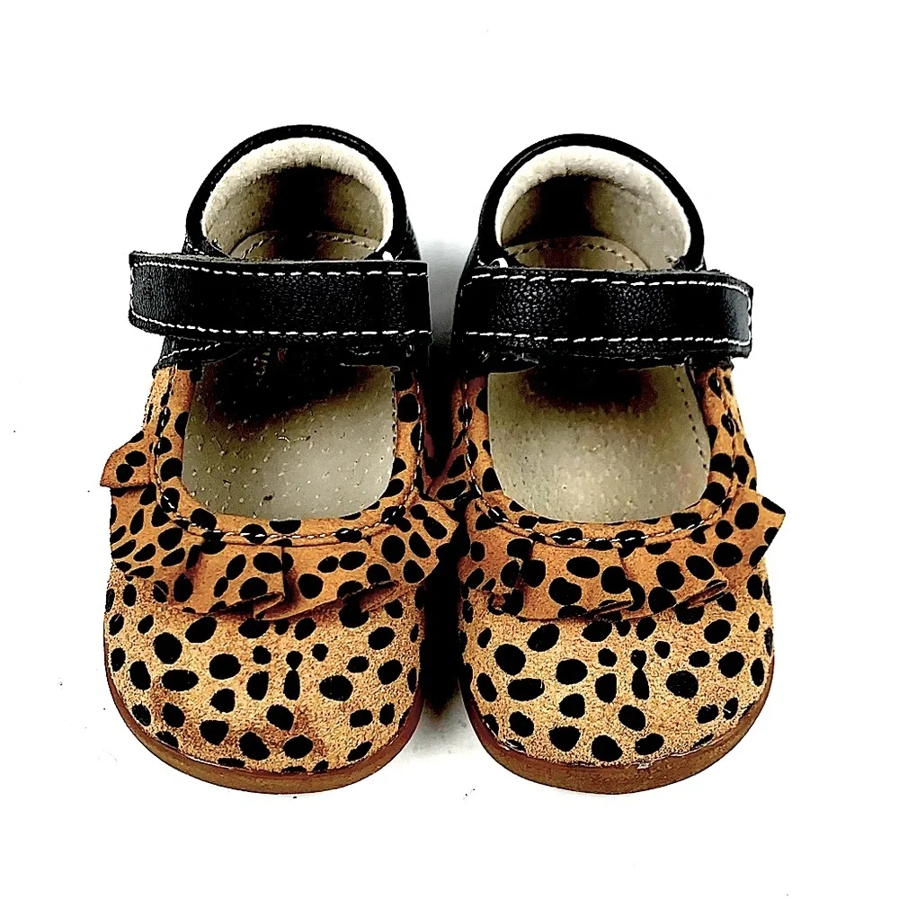 See Kai Run leather suede